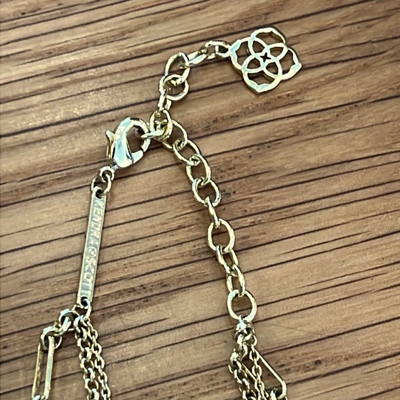 Kendra Scott-Elisa Gold Triple Strand Necklace In Coral Illusion NWOT - Picture 3 of 8